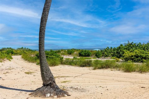 Condo in Lauderdale-by-the-Sea, Florida, 2 bedrooms  № 2003730 - photo 26