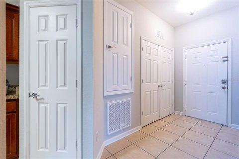 Copropriété à vendre à Orlando, Floride: 3 chambres, 115.85 m2 № 2205002 - photo 10