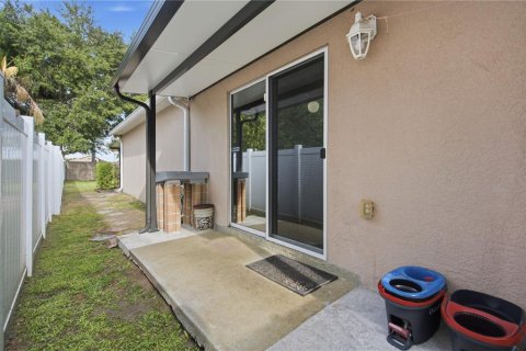 Villa ou maison à vendre à Land O' Lakes, Floride: 3 chambres, 107.58 m2 № 2147888 - photo 23