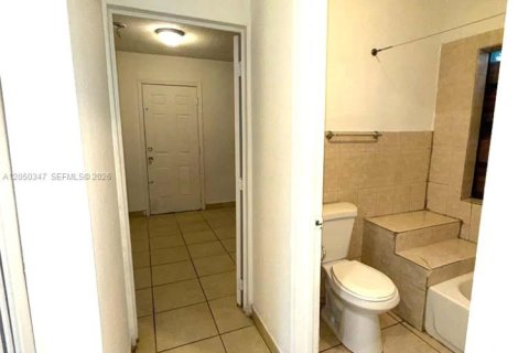 Appartement à louer à Miami, Floride: 2 chambres № 2276104 - photo 13