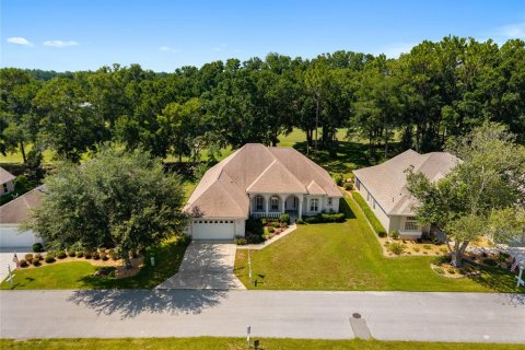 Villa ou maison à vendre à Ocala, Floride: 3 chambres, 207.82 m2 № 1852689 - photo 9