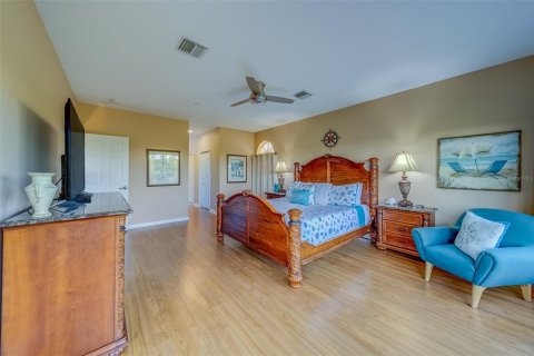 Copropriété à vendre à Indian Shores, Floride: 2 chambres, 129.13 m2 № 1733726 - photo 10