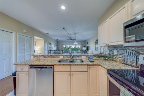 Copropriété à vendre à Indian Shores, Floride: 2 chambres, 129.13 m2 № 1733726 - photo 7