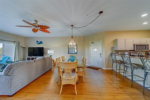 Copropriété à vendre à Indian Shores, Floride: 2 chambres, 129.13 m2 № 1733726 - photo 12