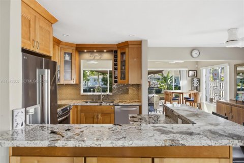 Villa ou maison à vendre à Wilton Manors, Floride: 3 chambres, 144 m2 № 2005843 - photo 6