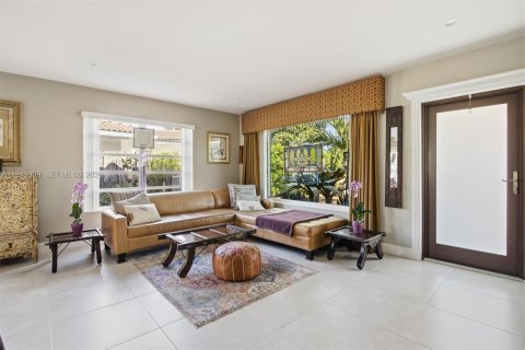 Villa ou maison à vendre à Wilton Manors, Floride: 3 chambres, 144 m2 № 2005843 - photo 11