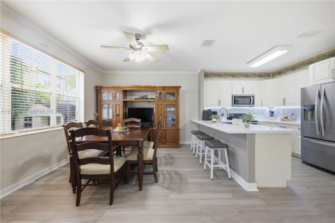 House in Miramar, Florida 3 bedrooms, 166.76 sq.m. № 2086504 - photo 7
