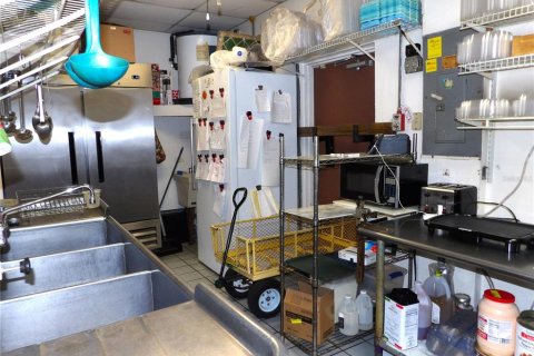 Propiedad comercial en venta en Inverness, Florida, 100.71 m2 № 1573027 - foto 5