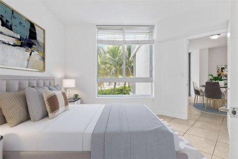 Condominio en alquiler en Miami, Florida, 1 dormitorio, 71.35 m2 № 1946372 - foto 5