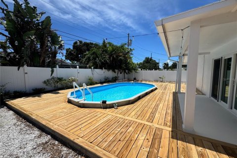 Casa en alquiler en Seminole, Florida, 3 dormitorios, 157.56 m2 № 1853499 - foto 18