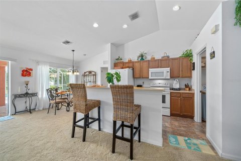 Casa en venta en Cape Coral, Florida, 3 dormitorios, 135.82 m2 № 1741226 - foto 2