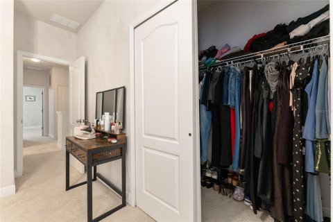 Condo in Gainesville, Florida, 2 bedrooms № 2145531 - photo 24