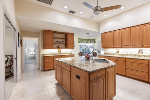 House in Port Charlotte, Florida 3 bedrooms, 216.18 sq.m. № 1551239 - photo 11