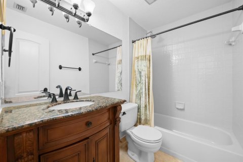 Townhouse in Tamarac, Florida 3 bedrooms, 150.22 sq.m. № 2295865 - photo 30