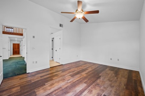 Townhouse in Tamarac, Florida 3 bedrooms, 150.22 sq.m. № 2295865 - photo 19