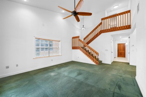Townhouse in Tamarac, Florida 3 bedrooms, 150.22 sq.m. № 2295865 - photo 13