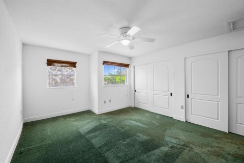 Townhouse in Tamarac, Florida 3 bedrooms, 150.22 sq.m. № 2295865 - photo 24