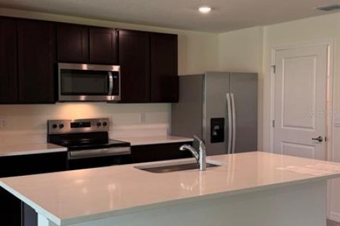 Casa en alquiler en Belleview, Florida, 3 dormitorios, 155.33 m2 № 1830065 - foto 3