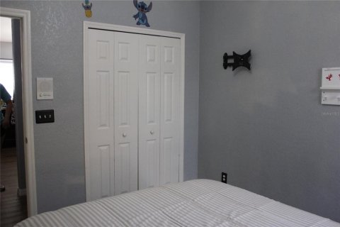 Casa en venta en Davenport, Florida, 4 dormitorios, 196.67 m2 № 2097580 - foto 11