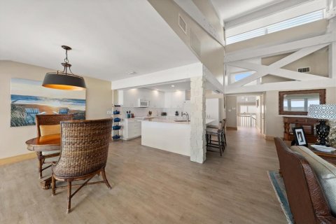 Villa ou maison à vendre à Clearwater, Floride: 3 chambres, 333.98 m2 № 2426873 - photo 12