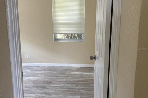 Casa en alquiler en Saint Petersburg, Florida, 3 dormitorios, 114.64 m2 № 1913073 - foto 15