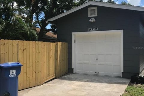 Casa en alquiler en Saint Petersburg, Florida, 3 dormitorios, 114.64 m2 № 1913073 - foto 26