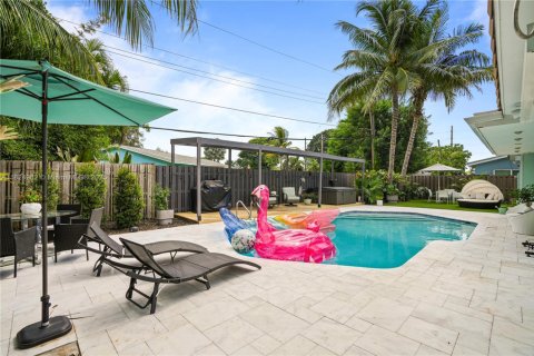 House in Hollywood, Florida 3 bedrooms, 148.46 sq.m. № 1845858 - photo 24