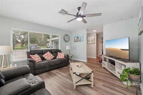 Casa en venta en Tarpon Springs, Florida, 2 dormitorios, 152.73 m2 № 1902053 - foto 9
