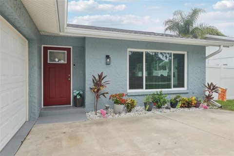 Casa en venta en Tarpon Springs, Florida, 2 dormitorios, 152.73 m2 № 1902053 - foto 4