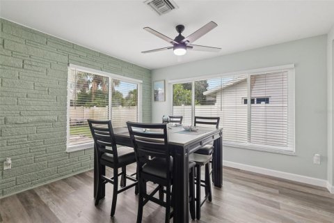 Casa en venta en Tarpon Springs, Florida, 2 dormitorios, 152.73 m2 № 1902053 - foto 15