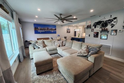 Casa en venta en Sarasota, Florida, 3 dormitorios, 149.85 m2 № 1840082 - foto 7