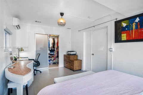 Casa en venta en Hollywood, Florida, 4 dormitorios, 171.5 m2 № 2056787 - foto 27