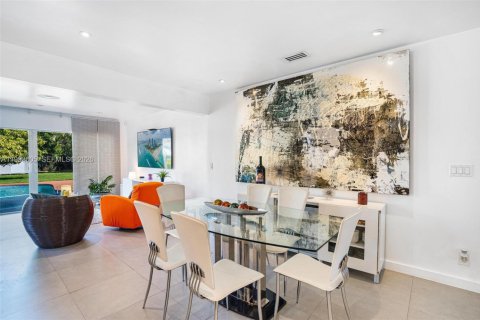 Casa en venta en Hollywood, Florida, 4 dormitorios, 171.5 m2 № 2056787 - foto 12