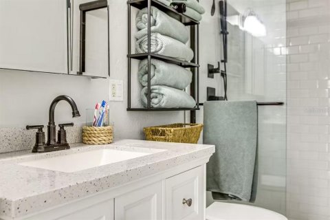 Villa ou maison à vendre à Palmetto, Floride: 4 chambres, 172.89 m2 № 2409853 - photo 26