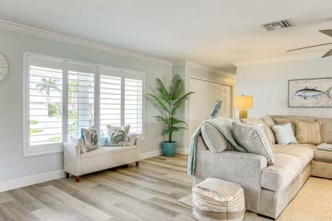 Villa ou maison à vendre à Palmetto, Floride: 4 chambres, 172.89 m2 № 2409853 - photo 5