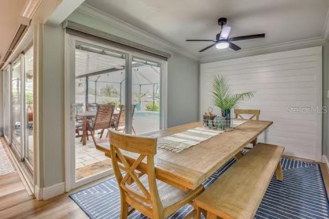 Villa ou maison à vendre à Palmetto, Floride: 4 chambres, 172.89 m2 № 2409853 - photo 12