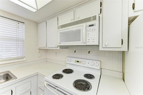 Купить кондоминиум в Брейдентон, Флорида 5 комнат, 87.98м2, № 1915400 - фото 6