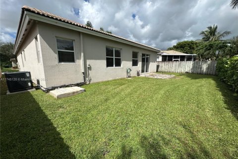 House in Homestead, Florida 3 bedrooms, 170.29 sq.m. № 1728681 - photo 13