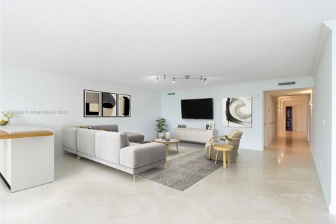 Condo in South Palm Beach, Florida, 3 bedrooms  № 1874558 - photo 8