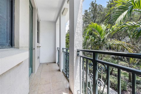 Touwnhouse à louer à Pembroke Pines, Floride: 3 chambres, 184.41 m2 № 1957176 - photo 19