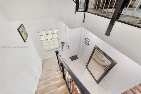 Touwnhouse à louer à Pembroke Pines, Floride: 3 chambres, 184.41 m2 № 1957176 - photo 6