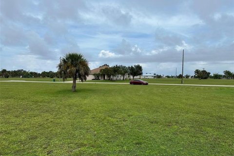 Land in Punta Gorda, Florida № 2159776 - photo 3