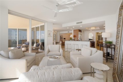 Copropriété à vendre à Palm Coast, Floride: 2 chambres, 217.39 m2 № 2361284 - photo 21