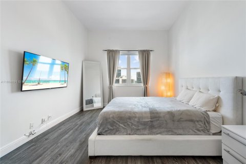 Condominio en venta en Miami Beach, Florida, 1 dormitorio, 84.54 m2 № 1869964 - foto 17