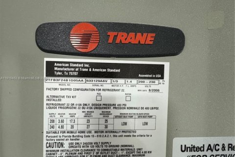 Condominio en venta en Lauderhill, Florida, 2 dormitorios, 101.08 m2 № 1976989 - foto 12