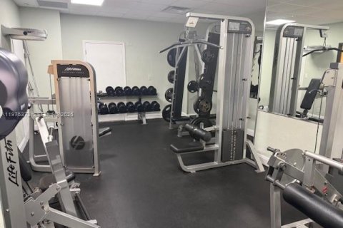 Copropriété à vendre à Hallandale Beach, Floride: 3 chambres, 132.11 m2 № 2050768 - photo 5