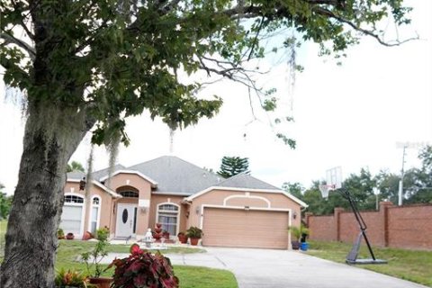 Casa en venta en Apopka, Florida, 4 dormitorios, 189.33 m2 № 1905436 - foto 21