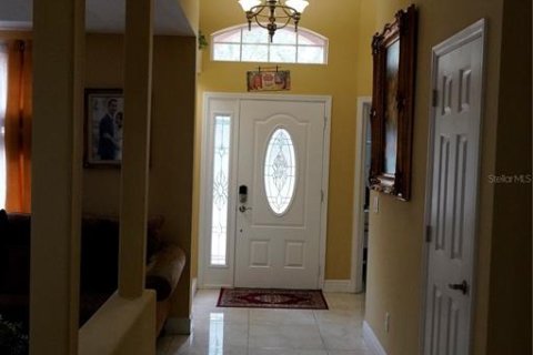 Casa en venta en Apopka, Florida, 4 dormitorios, 189.33 m2 № 1905436 - foto 4