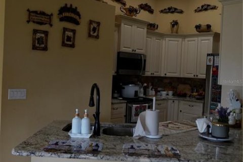 Villa ou maison à vendre à Apopka, Floride: 4 chambres, 189.33 m2 № 1905436 - photo 7