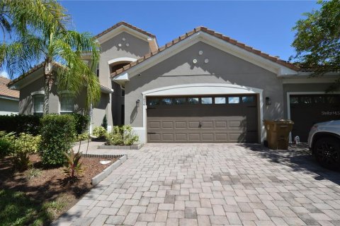 House in BELLALAGO in Kissimmee, Florida 5 bedrooms, 333.61 sq.m. № 2367158